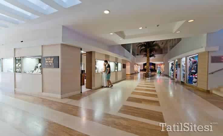 Concorde De Luxe Resort